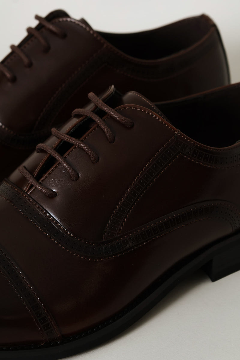 Toe Cap Detail Formal Lace Up Oxford Shoe - Chocolate