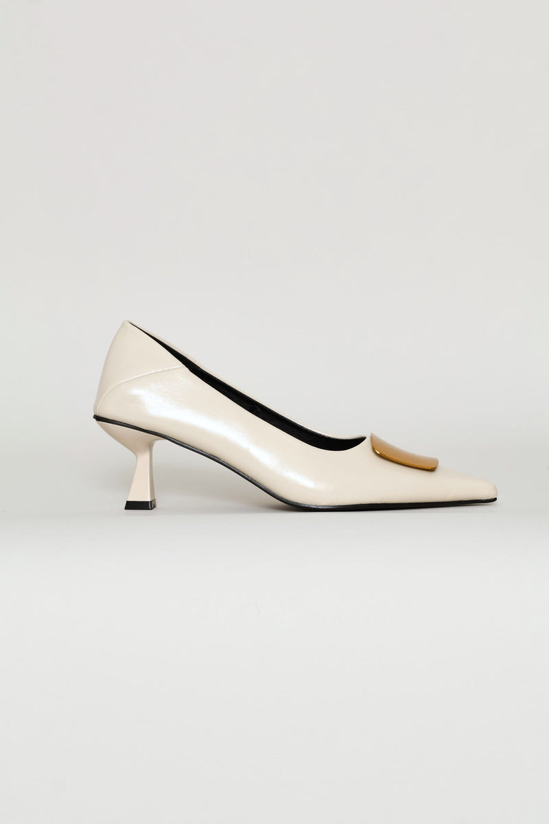 Metal Trim Court Kitten Heel - Stone