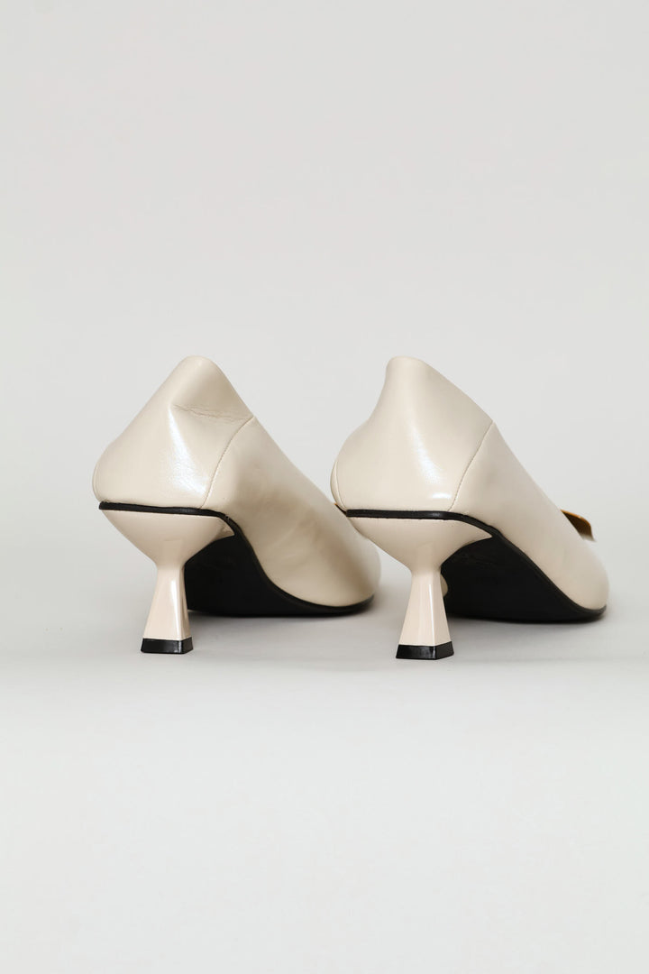 Metal Trim Court Kitten Heel - Stone