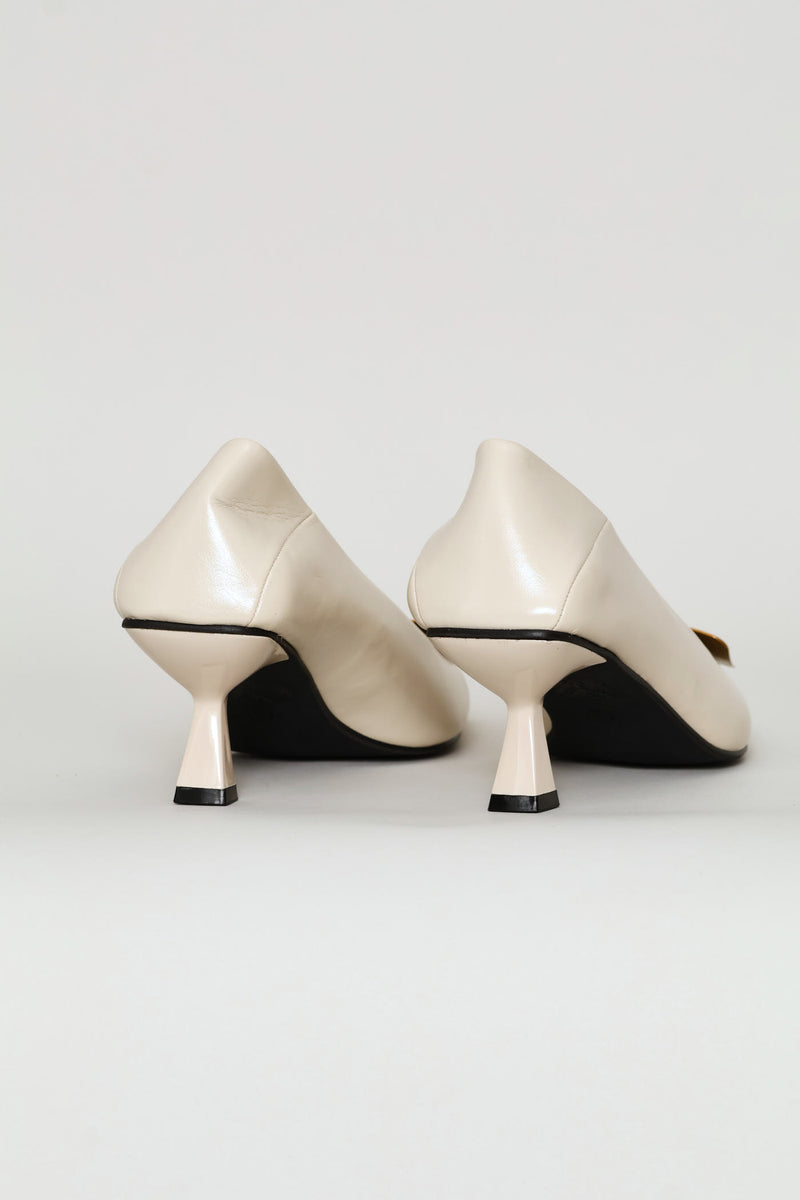 Metal Trim Court Kitten Heel - Stone