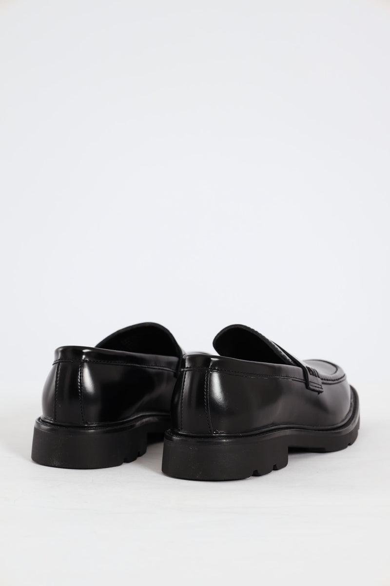 Chunky Slip On With Band On Upper - Black
