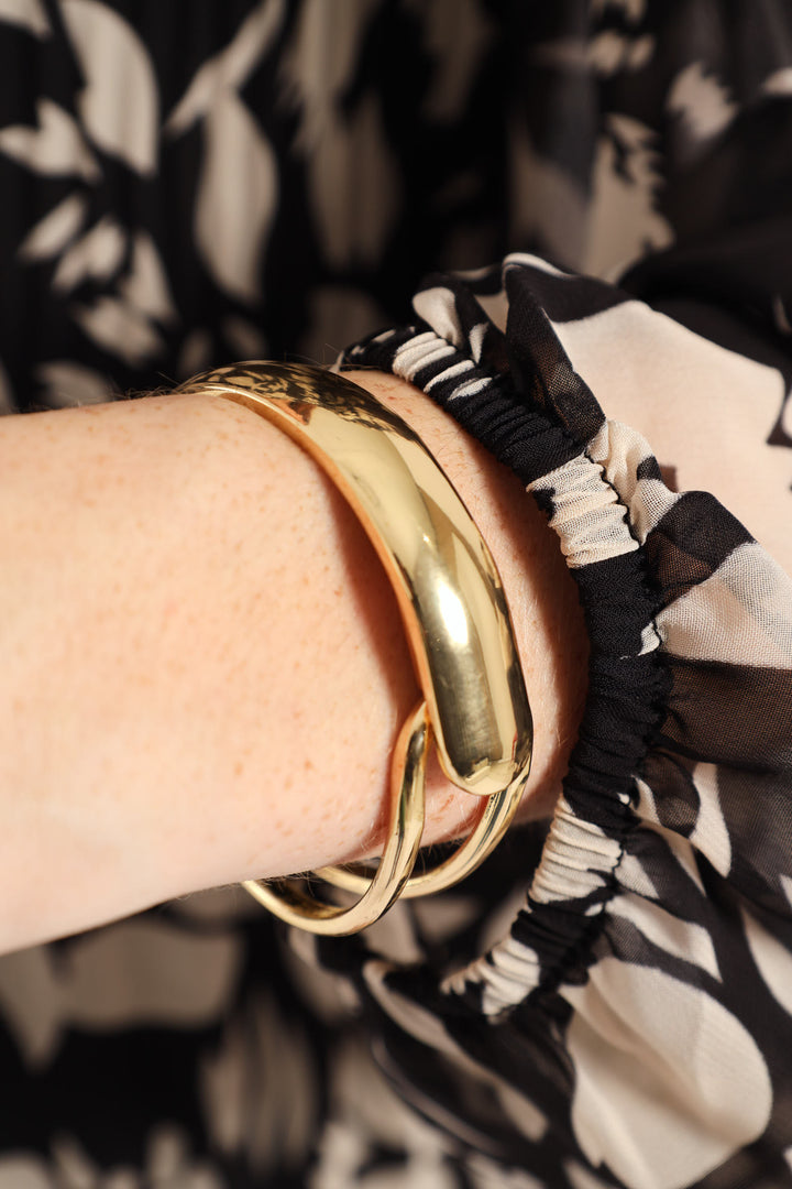 Cutout Cuff Bracelet - Gold