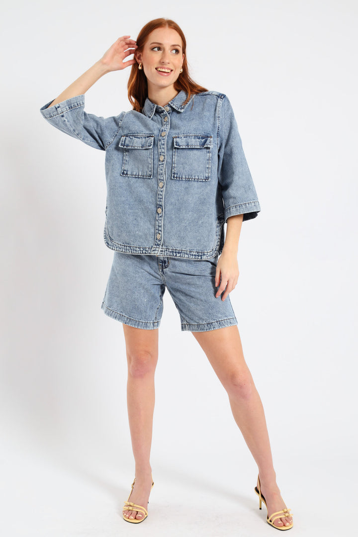 3/4 Sleeve Curved Hem Denim Shirt - Light Wash