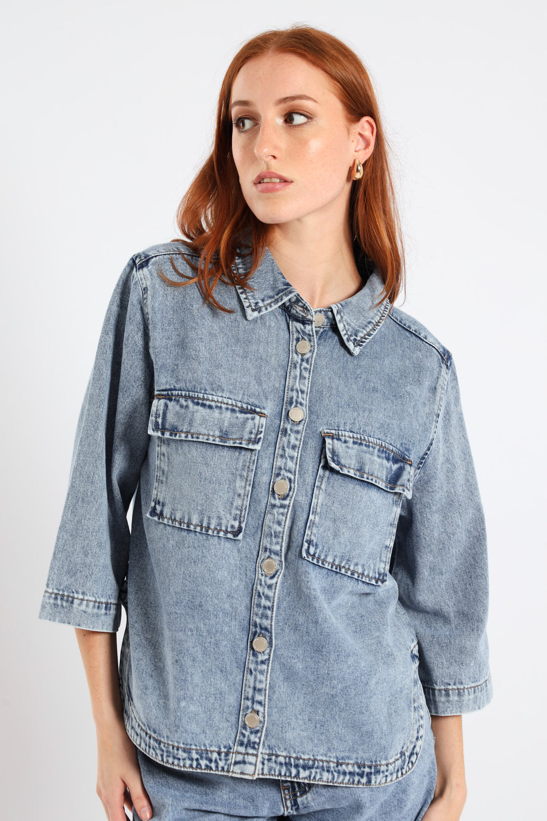 3/4 Sleeve Curved Hem Denim Shirt - Light Wash