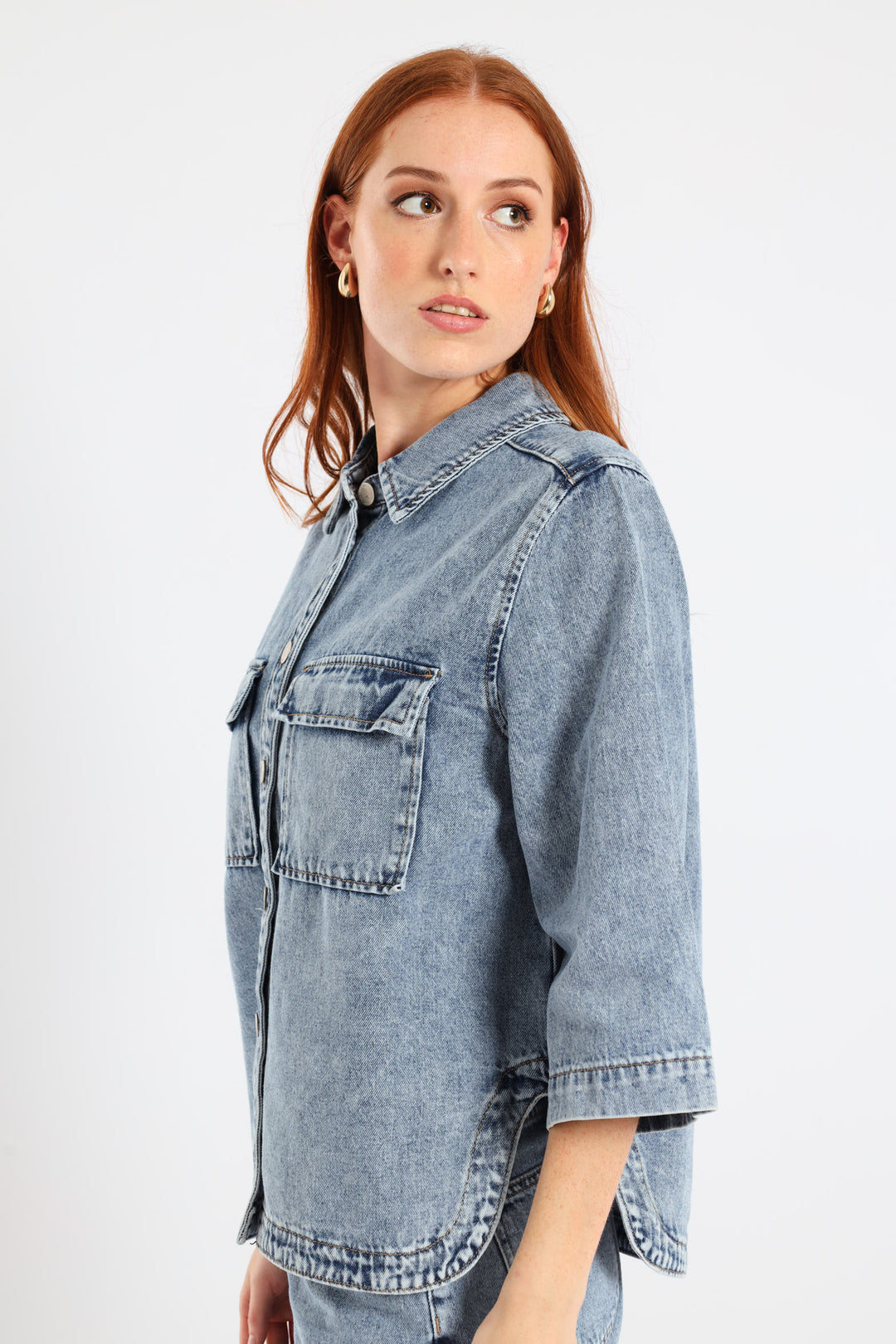 3/4 Sleeve Curved Hem Denim Shirt - Light Wash