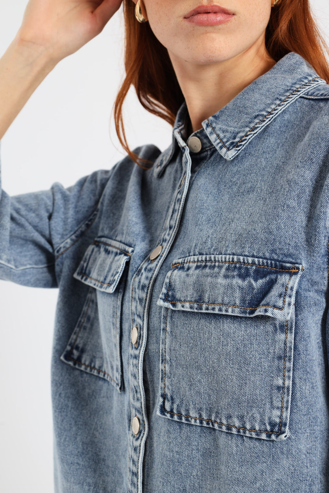 3/4 Sleeve Curved Hem Denim Shirt - Light Wash