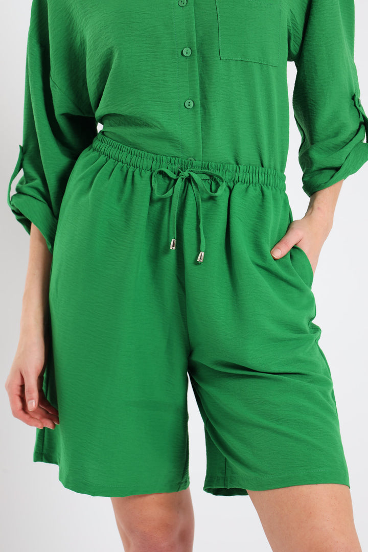 Pull-On Mid-Thigh Toggle Shorts - Emerald