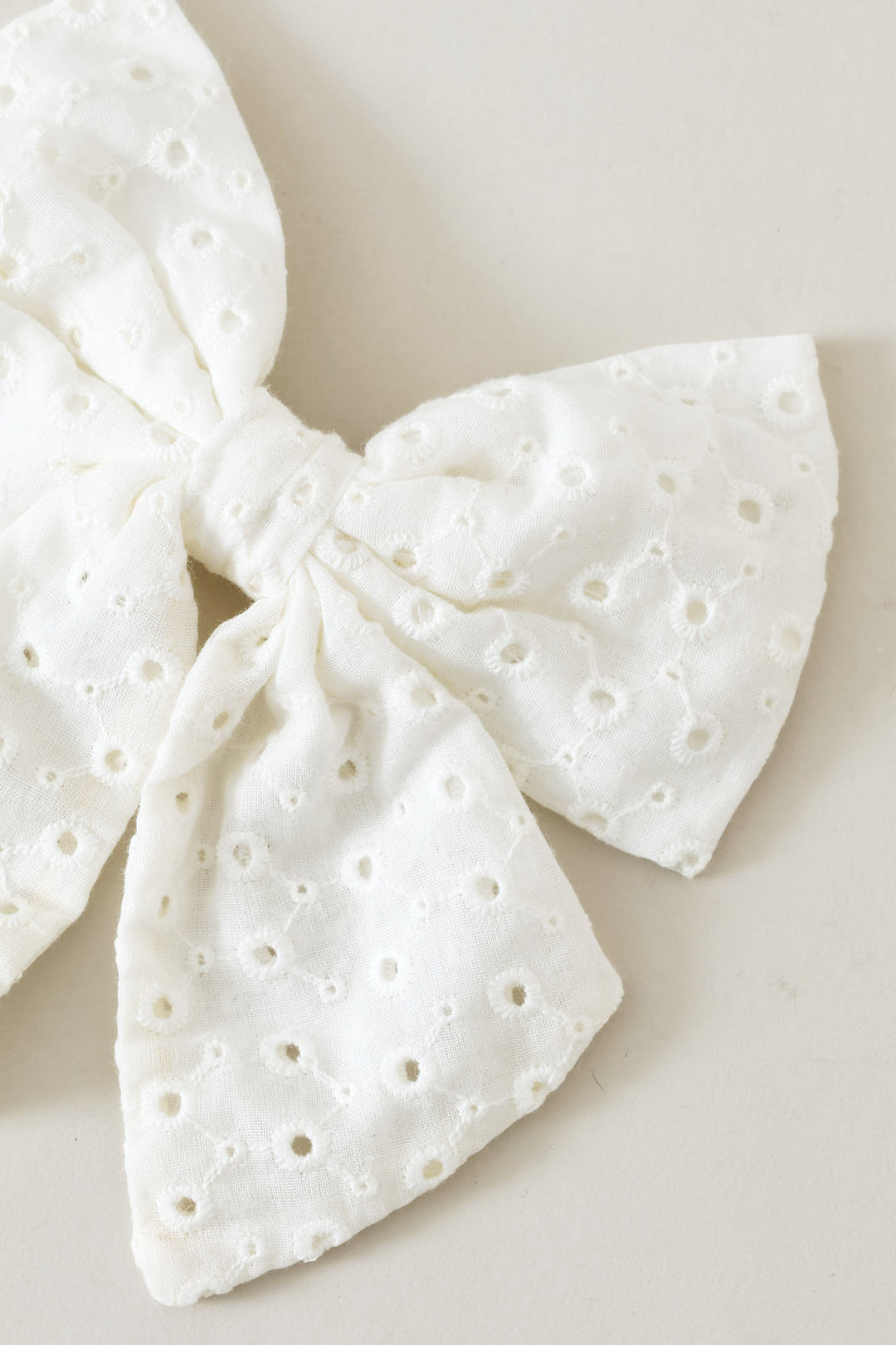 Girls Anglaise Clip - White