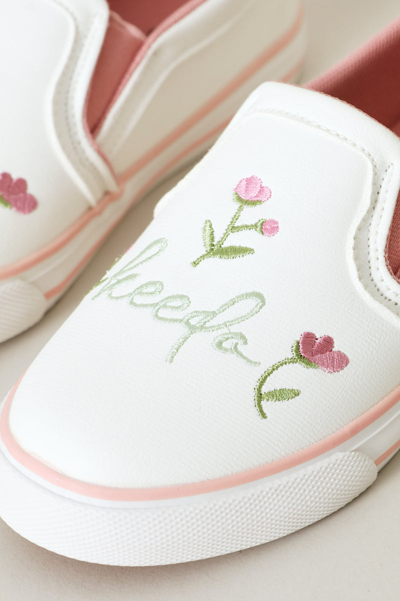 Keedo Girls Slip On Sneaker - White
