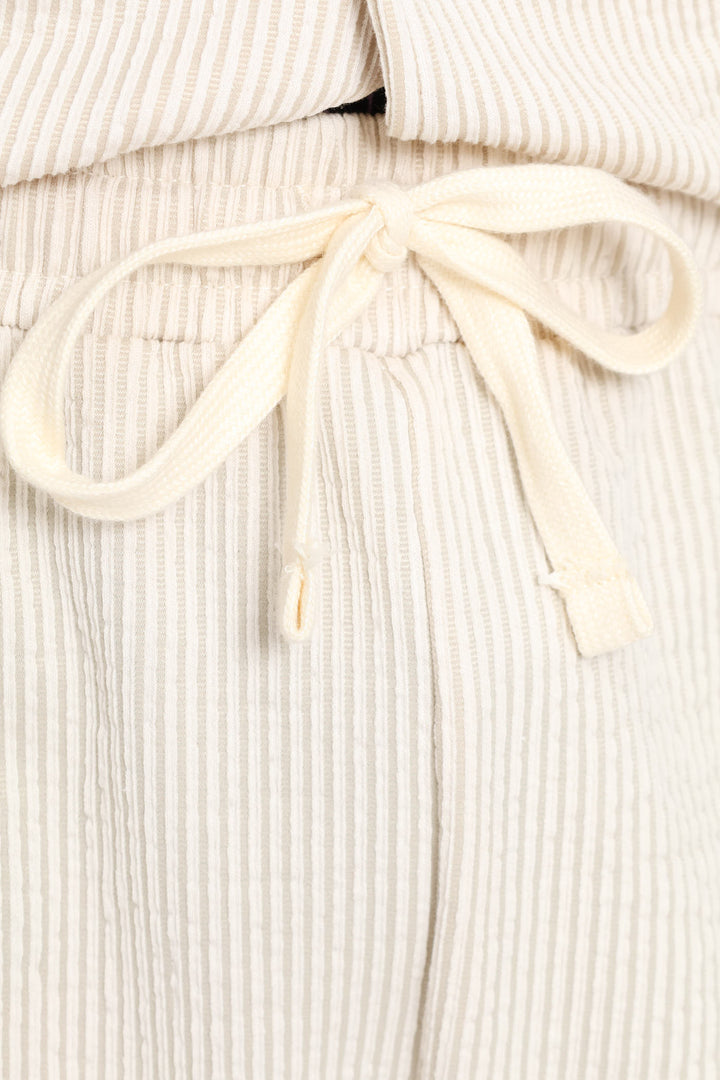 Textured Knit Shorts - Ecru