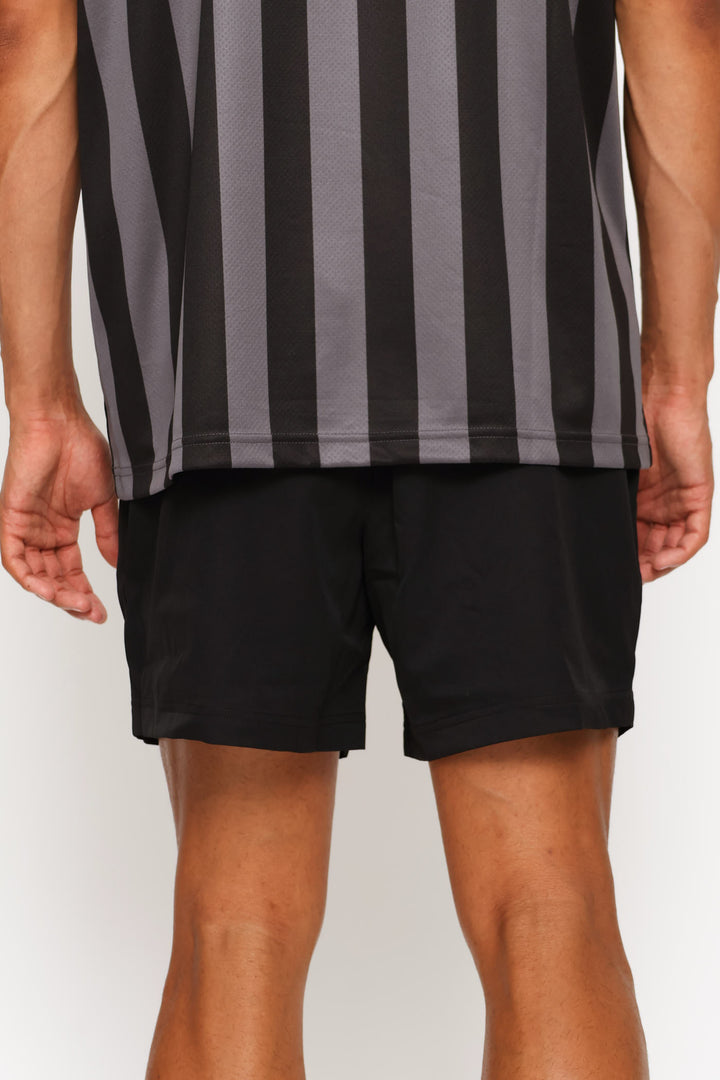 Essential 5" Short - Black