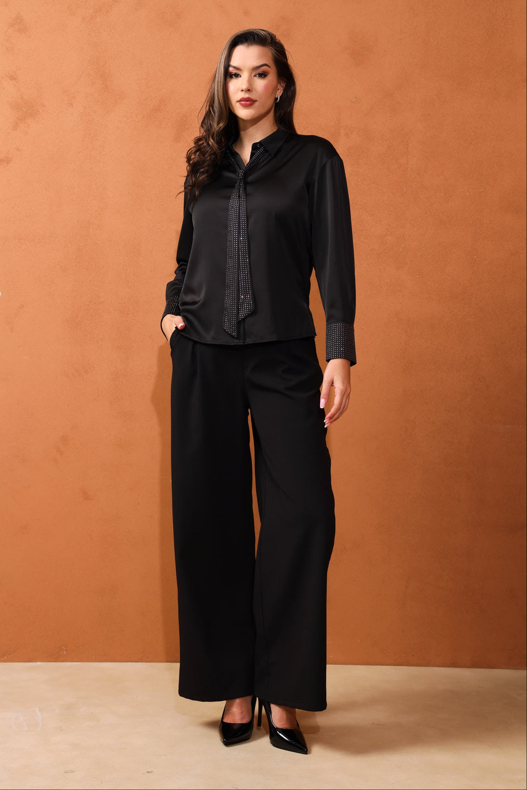 Inverted Pleat Wide Leg Pant - Black