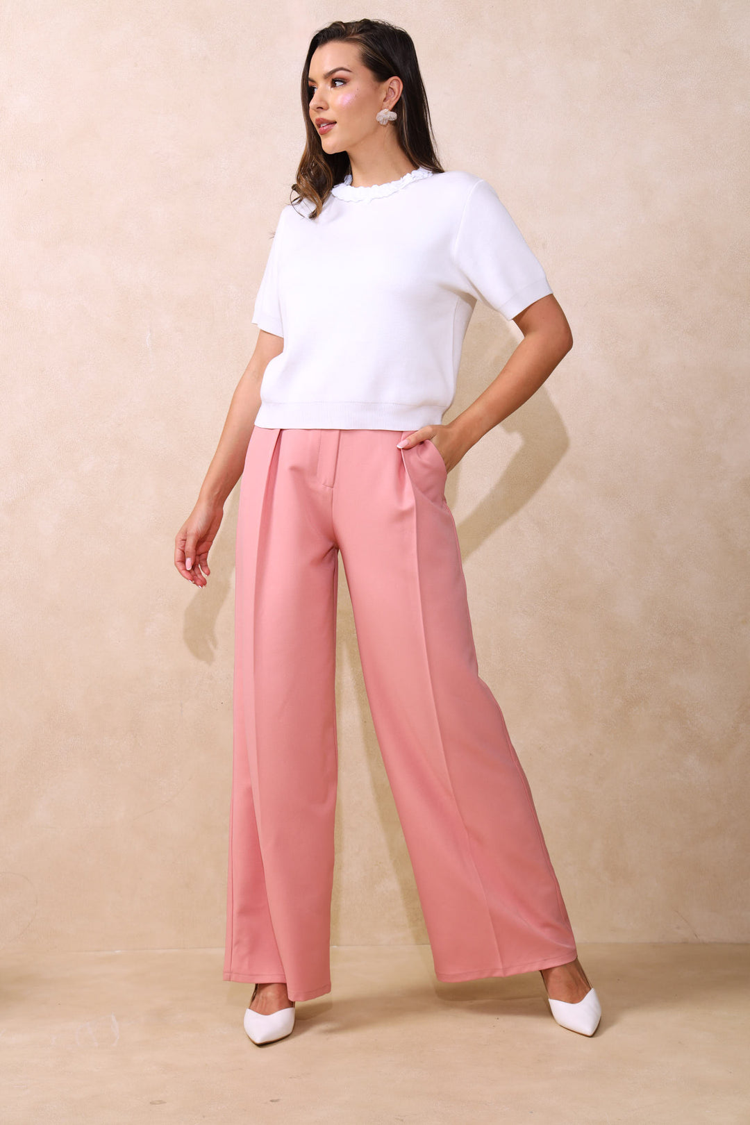 Embellished Neckline Detail Pullover - Off White
