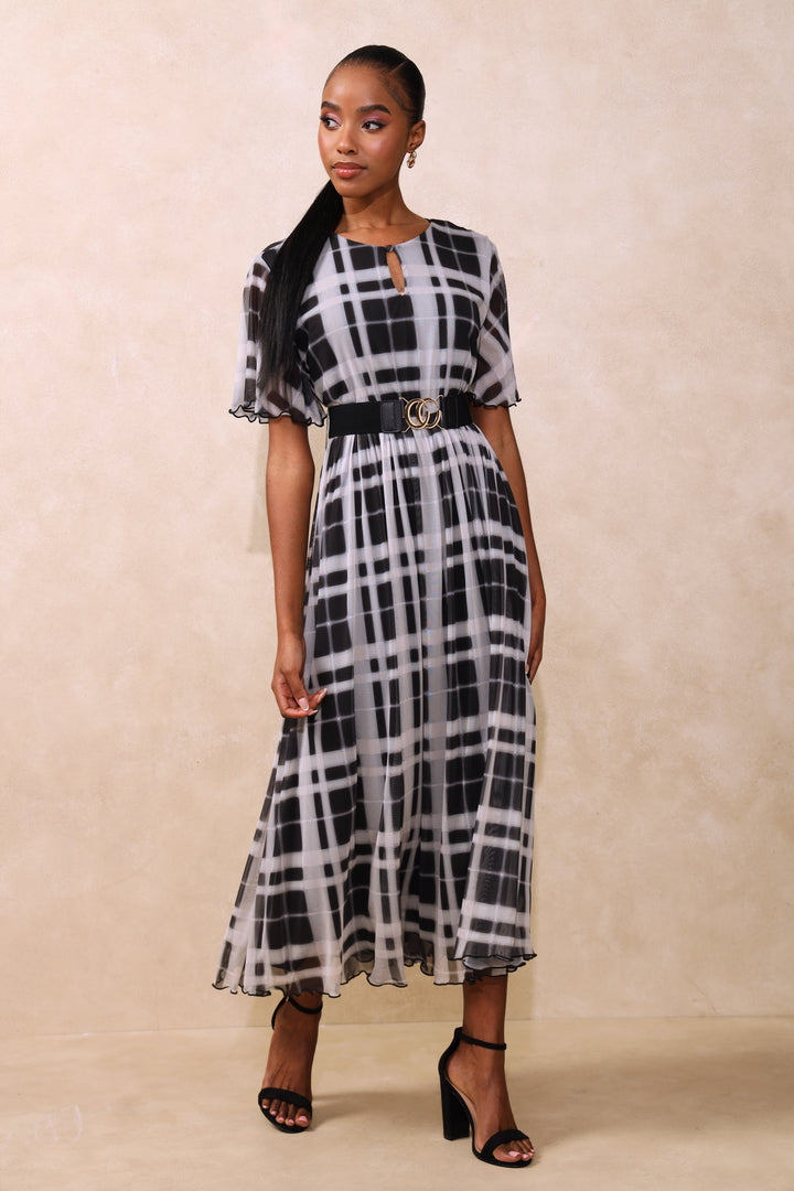 Keyhole Belted Mesh Maxi Dress - Black/White