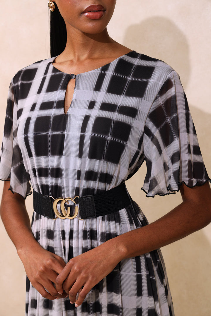 Keyhole Belted Mesh Maxi Dress - Black/White