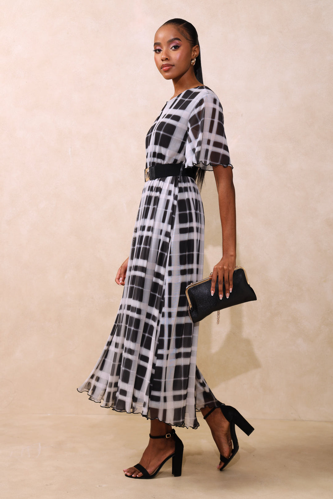 Keyhole Belted Mesh Maxi Dress - Black/White