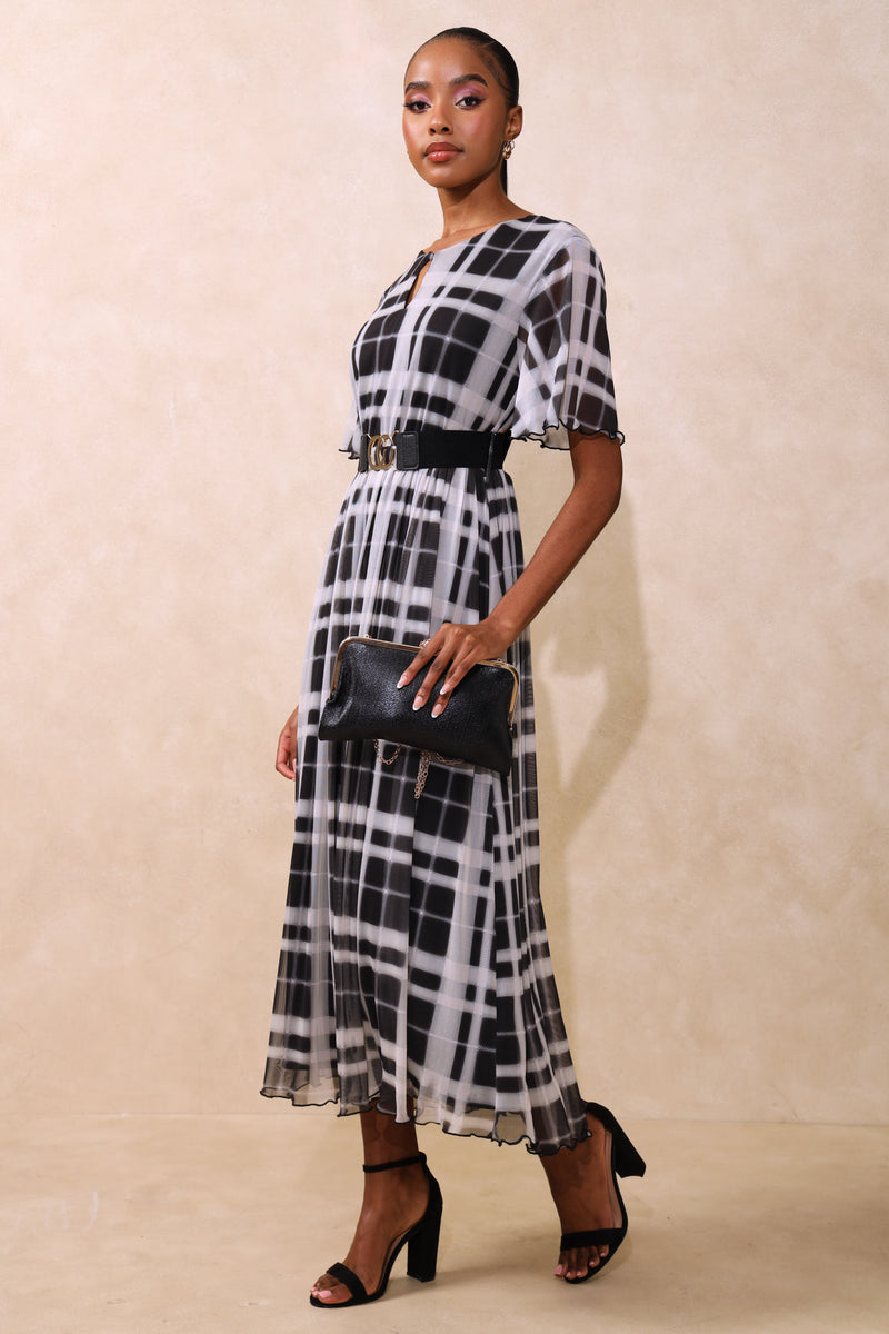 Keyhole Belted Mesh Maxi Dress - Black/White