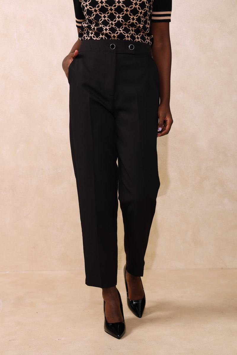 Extended Tab Slimleg Pants - Black