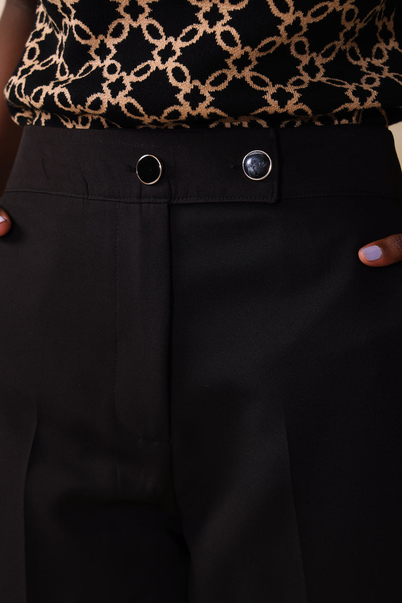 Extended Tab Slimleg Pants - Black