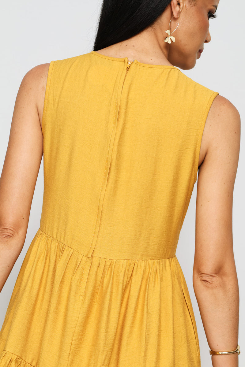 Sleeveless Curved Tiered Volume Midaxi Dress - Honey
