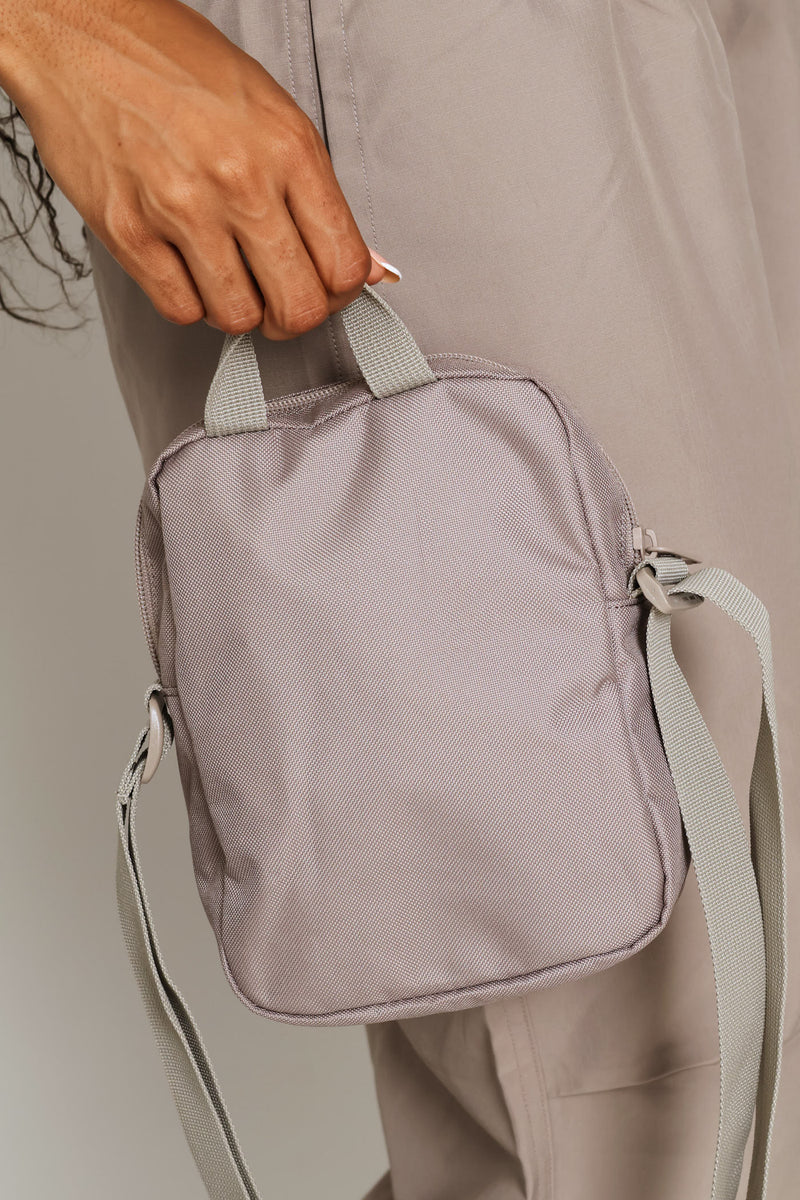 Buzz Portable Bag - Grey