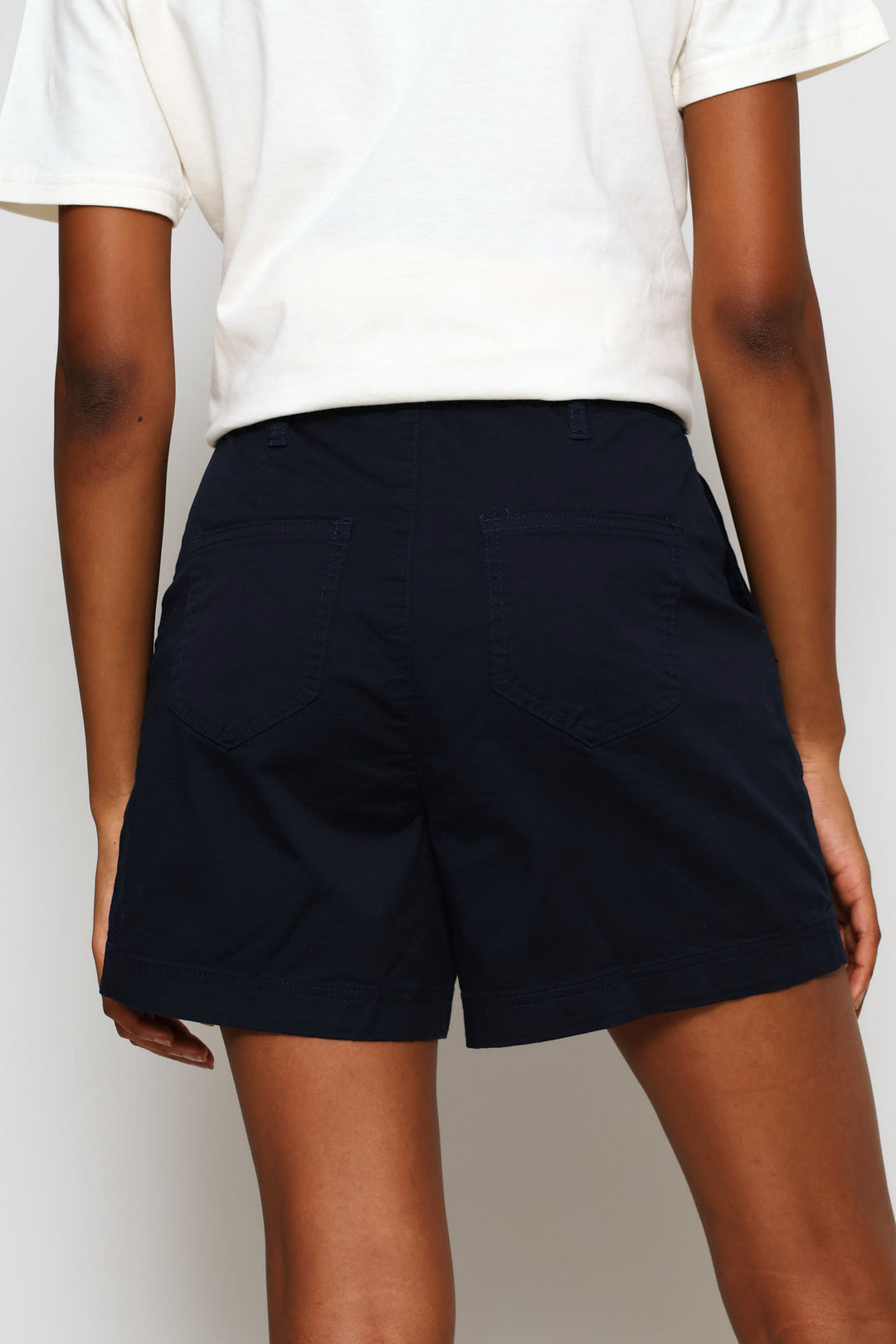 Stretch Sateen Chino Mid Thigh Shorts - Navy