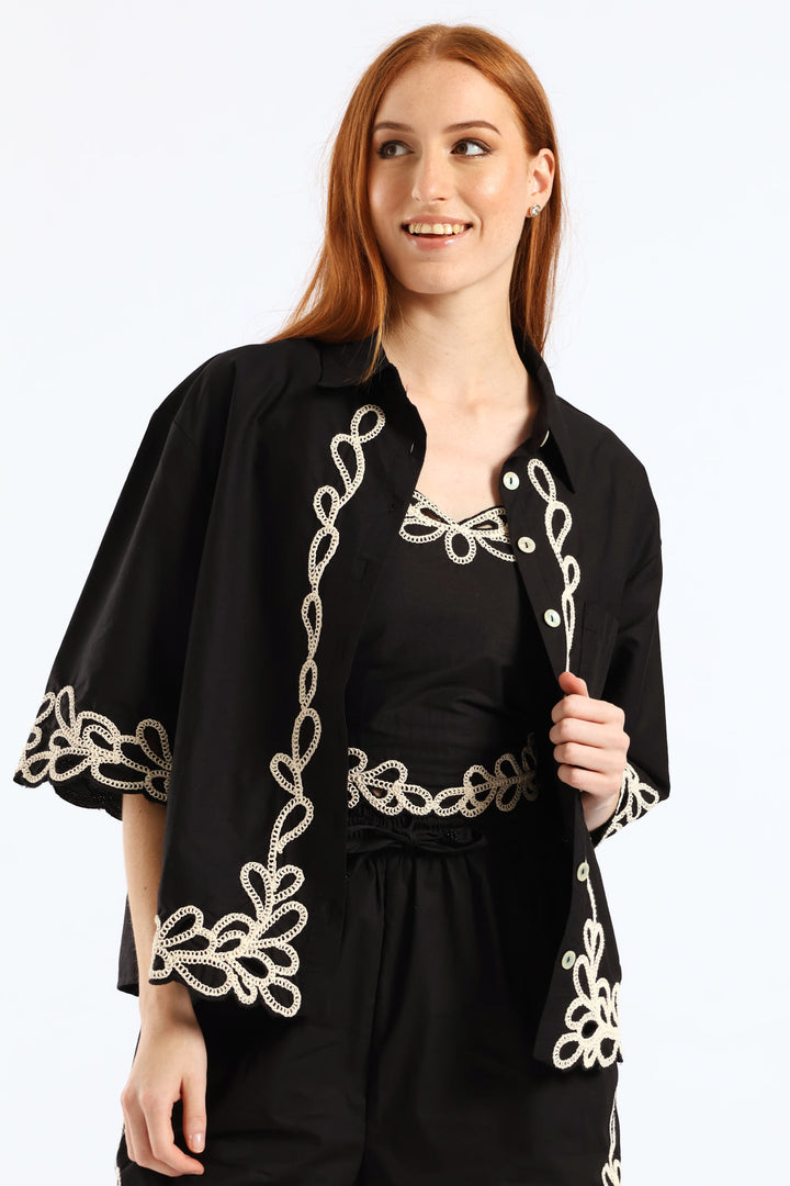 Contrast Cornelli Boxy Shirt - Black