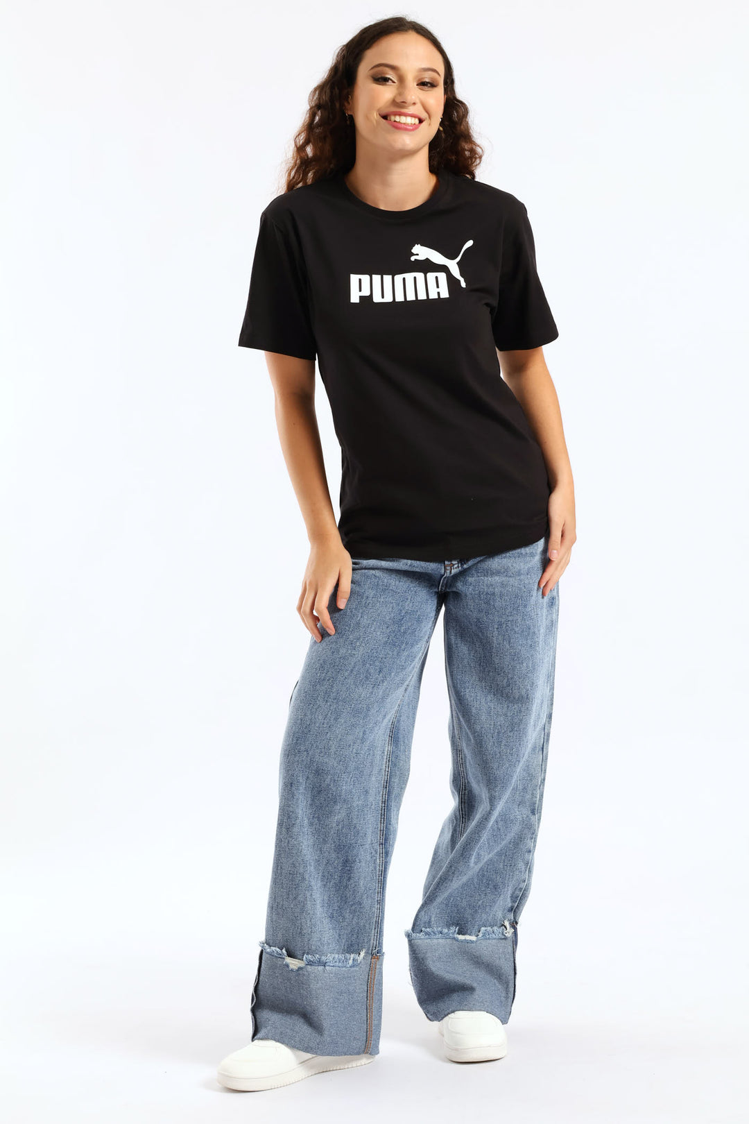 Essential Cropped No. 1 Logo Relaxed Boxy Tee - Black