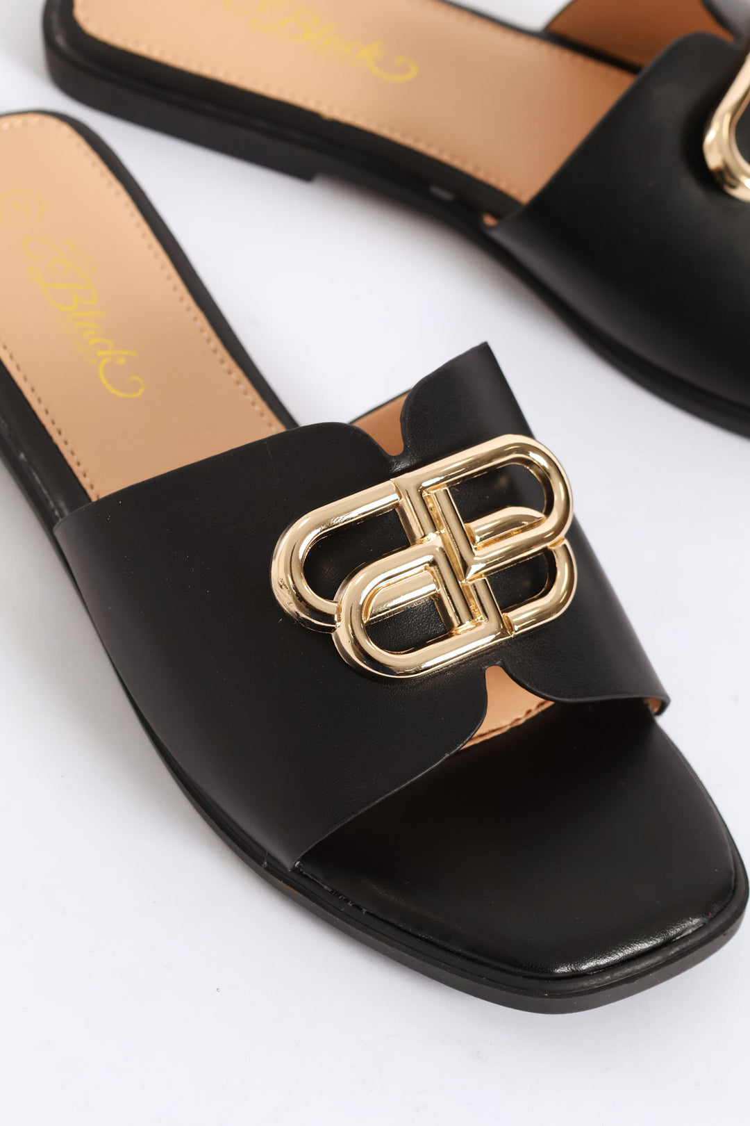 Syrup 1 Flat Sandal - Black