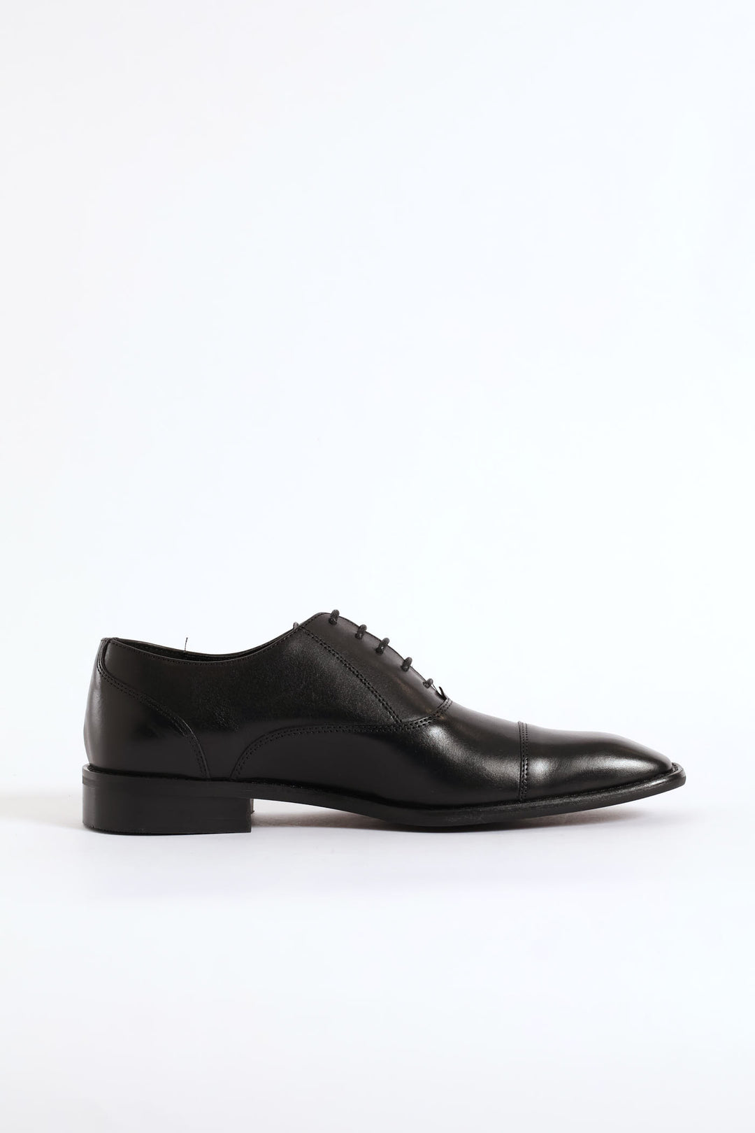 Oxford Lace Up Smart Shoe With Toe Cap - Black