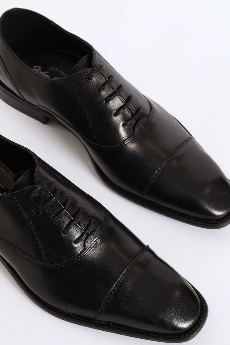 Oxford Lace Up Smart Shoe With Toe Cap - Black