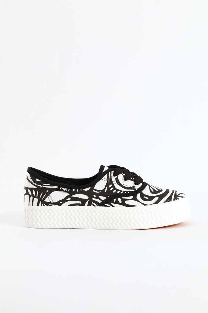 Cresida Canvas Sneaker - Black/White