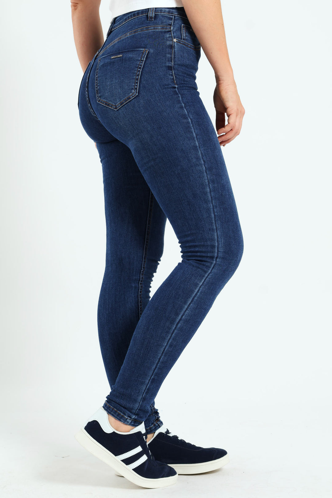 Mid-Waist Skinny Jeans - Medium Wash