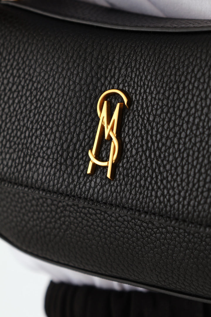 Btaiga Crossbody Bag - Black