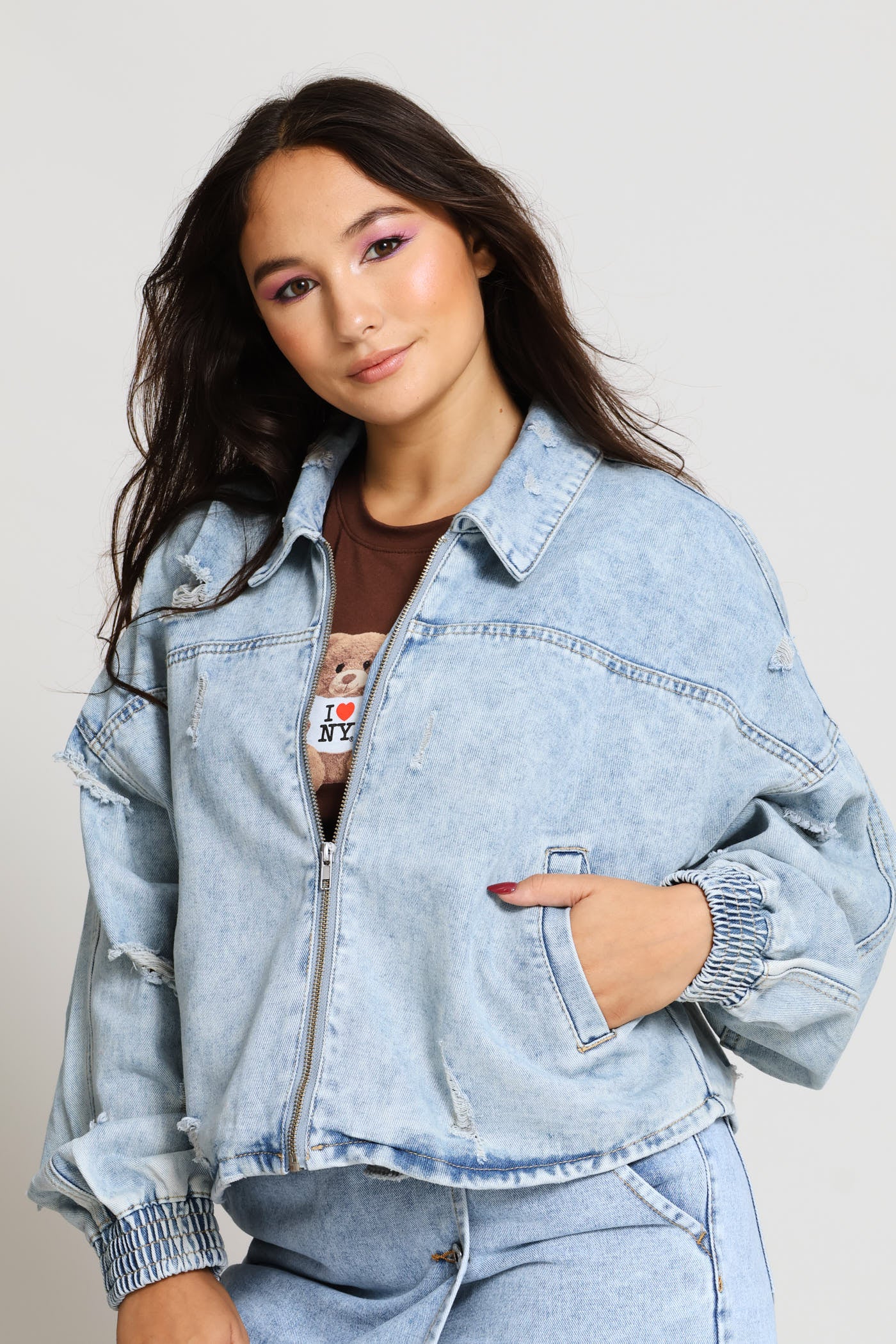 Ladies Abraised Denim Zip Through Jacket - Salty Light Wash – Edgars
