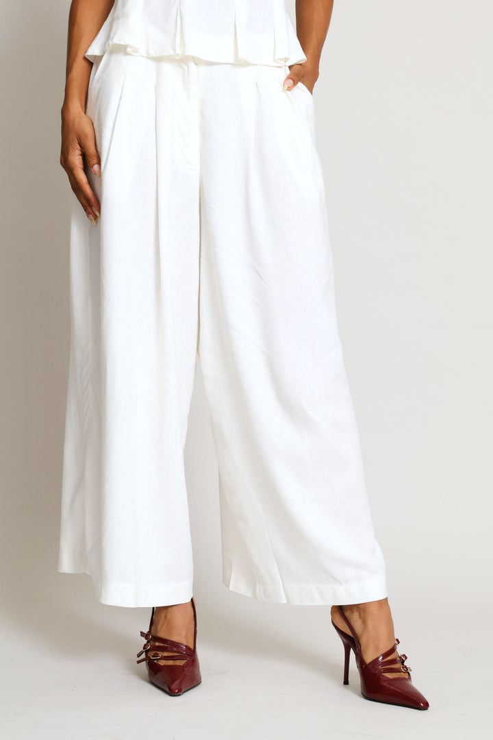 Pleated Wideleg Culotte Pant - Milk