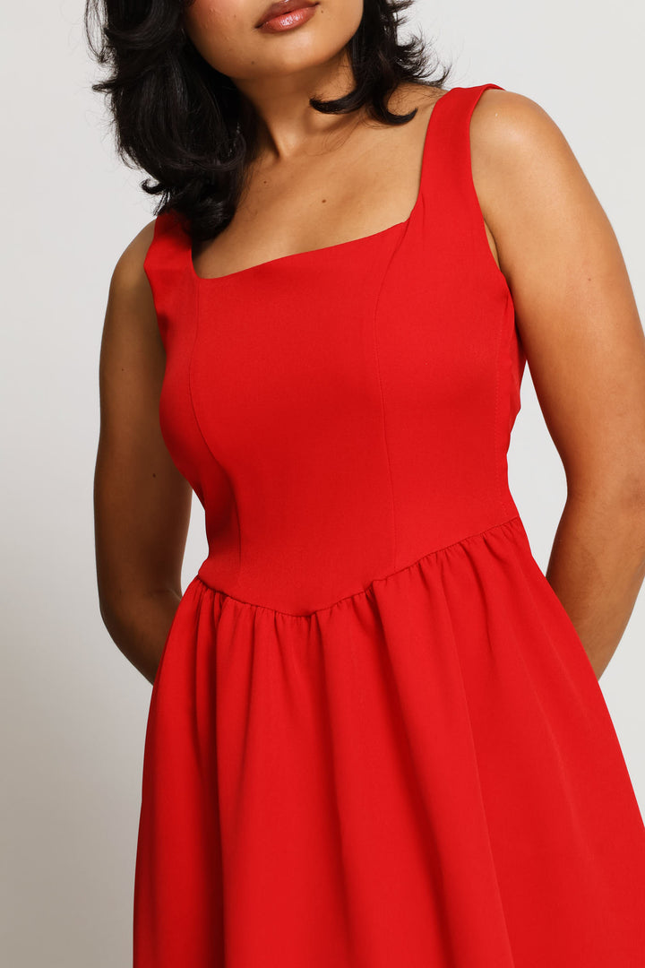 Sqaure Neck Flared Midi Dress - Red