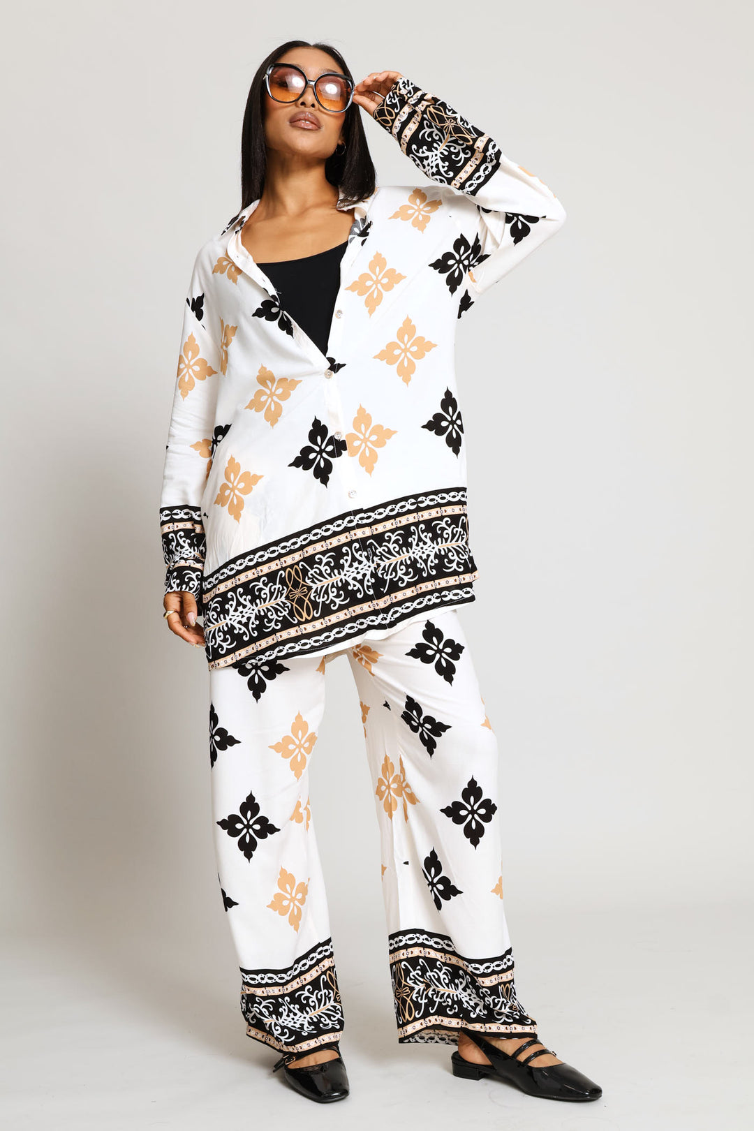 Printed Border Pullon Wideleg Pants - Cream/Multi