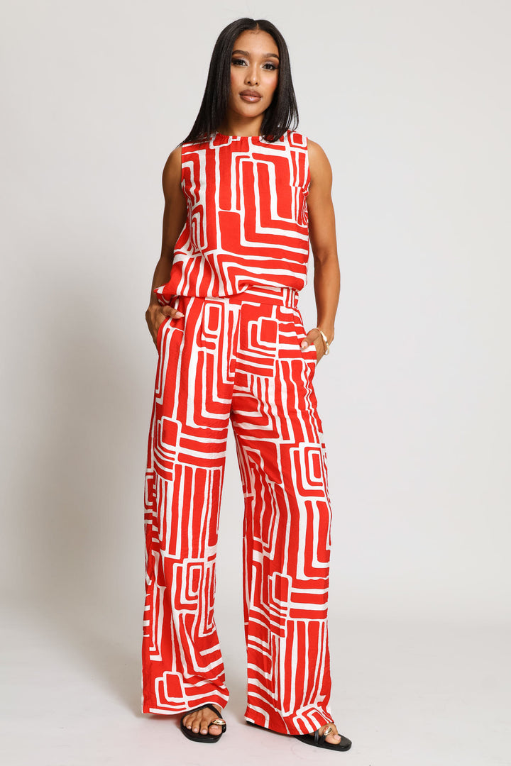 Pleated Pull On Wideleg Pant - Red/Multi