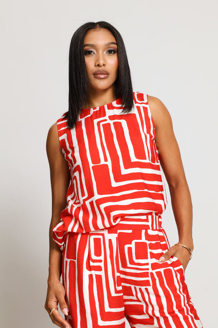 Longer Length Curved Hem Shell Tank Top - Red/Multi