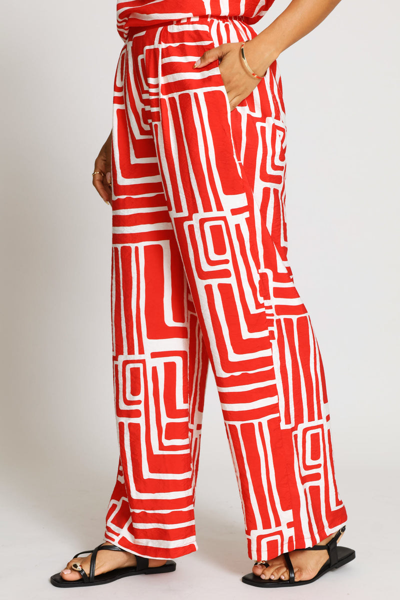 Pleated Pull On Wideleg Pant - Red/Multi