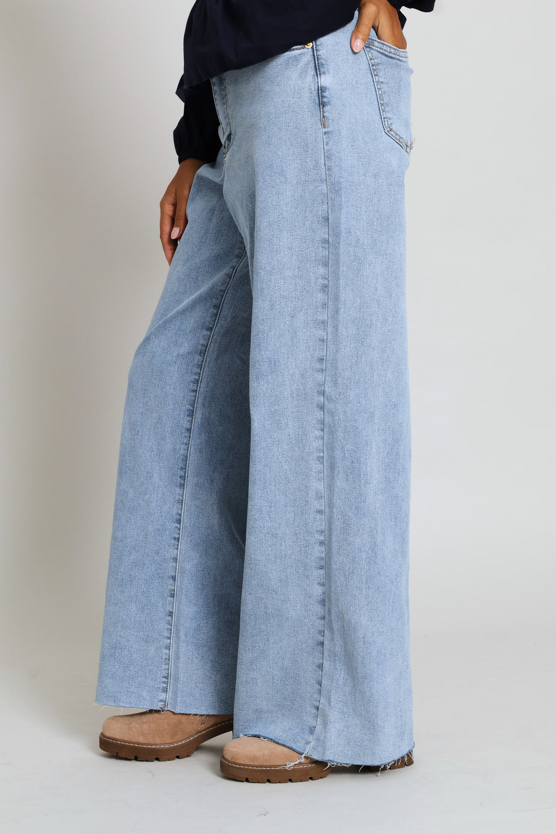 Raw Hem Eyelet Belted Wide Leg Ankle Grazer Denim - Light Wash