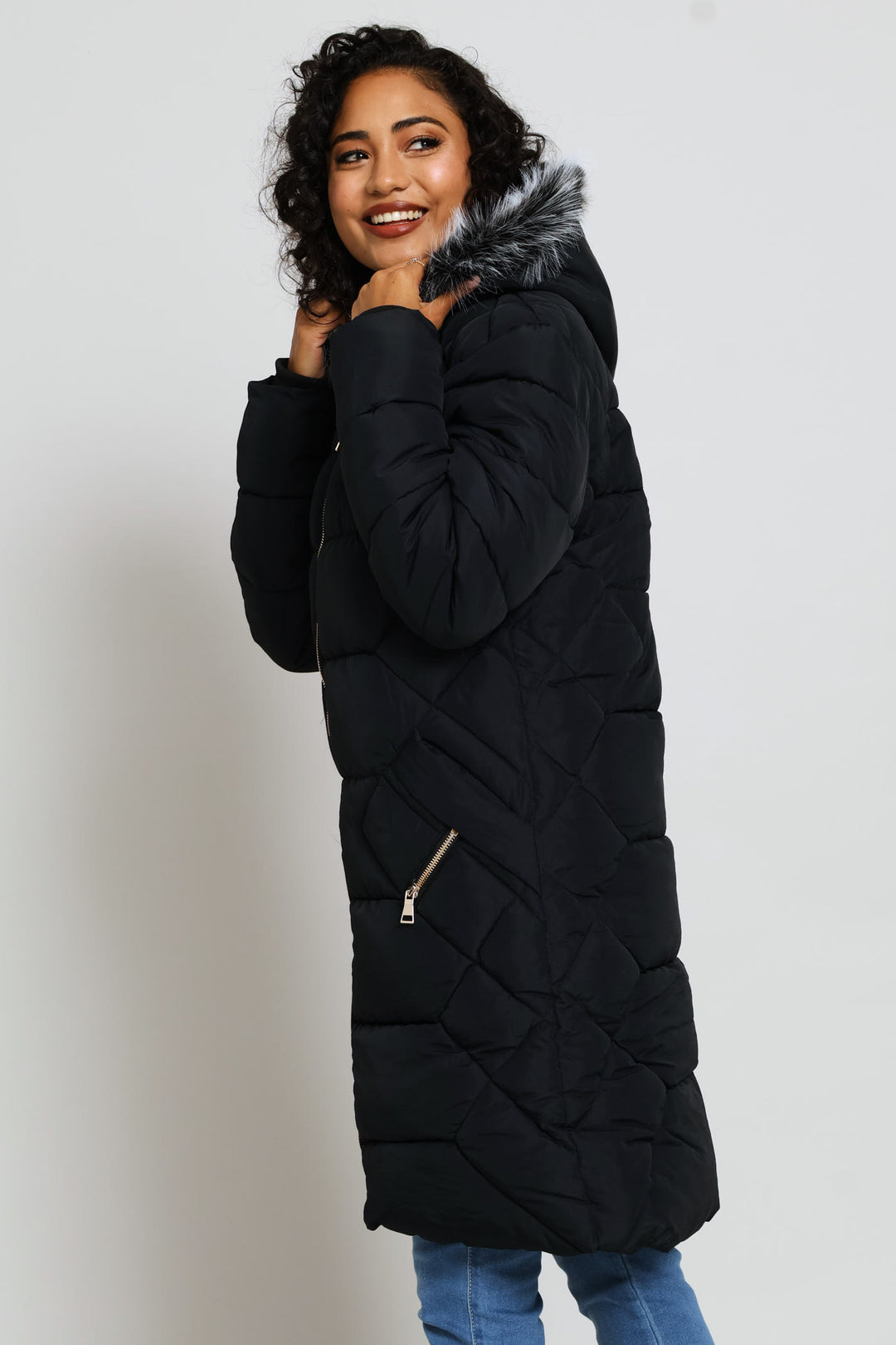 Chevron Quilted Puffer Jacket - Black