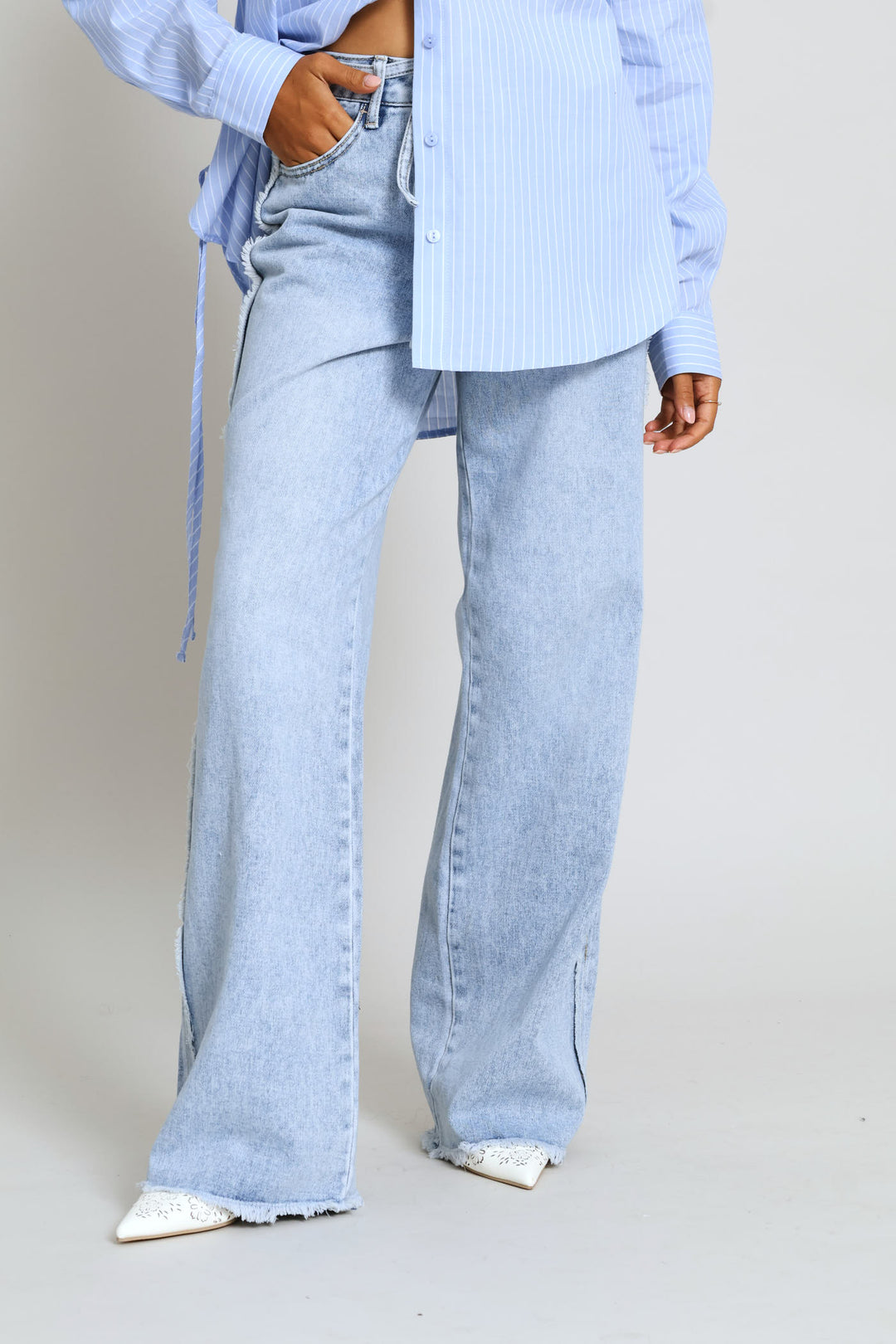 Hi-Rise Self Belt Frayed Side & Hem Wide Leg Denim - Light Wash