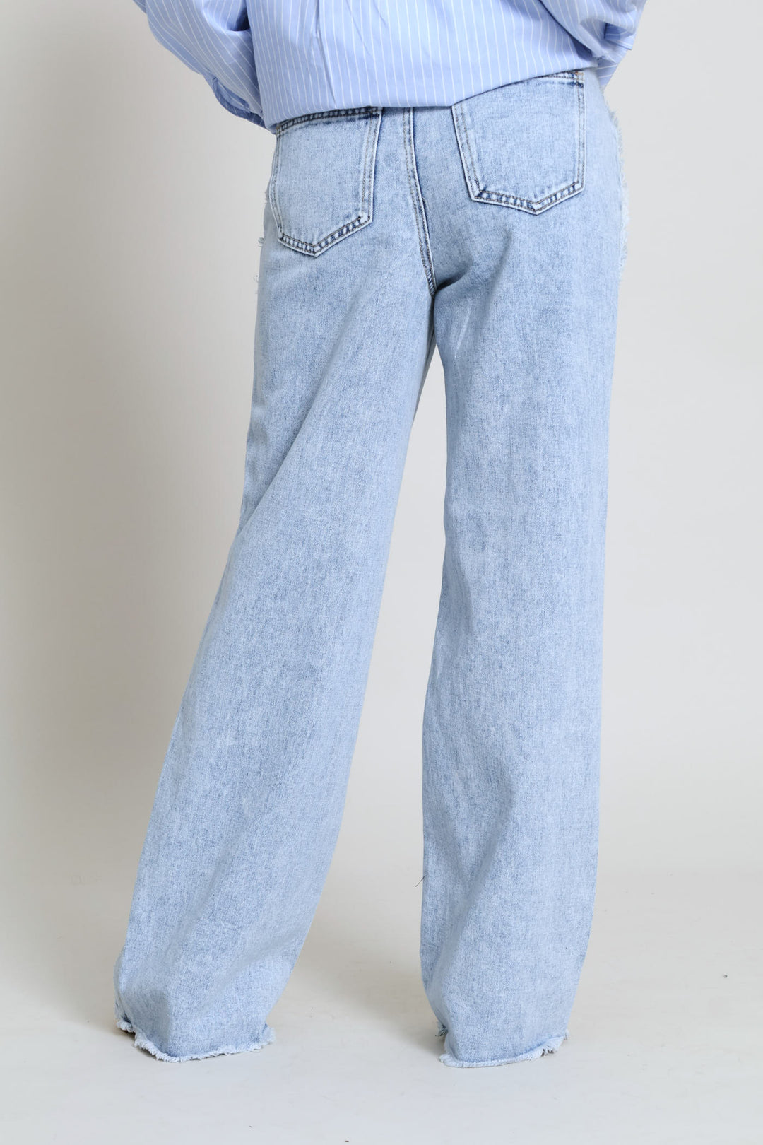 Hi-Rise Self Belt Frayed Side & Hem Wide Leg Denim - Light Wash