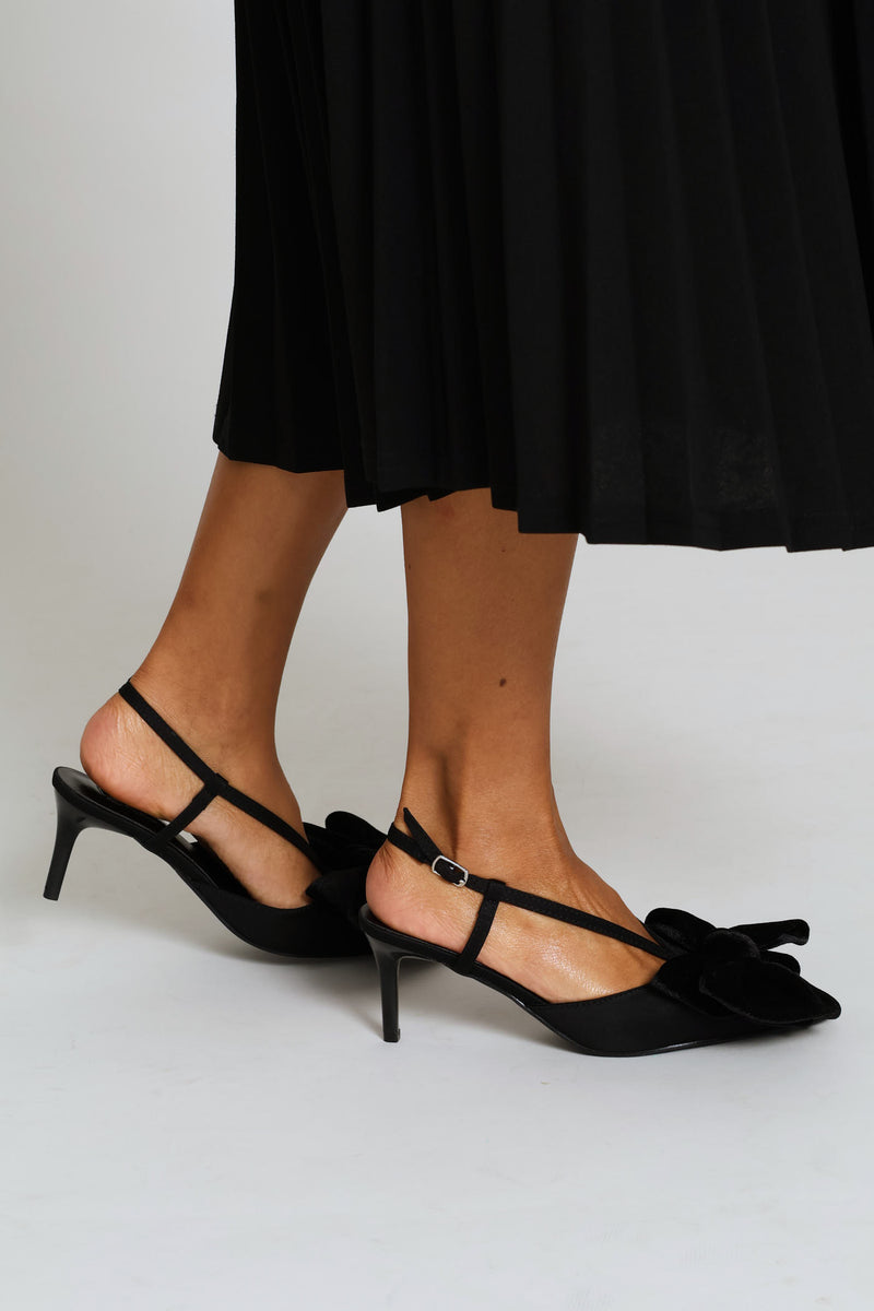 Big Bow Trim Pointy Slingback Heel - Black