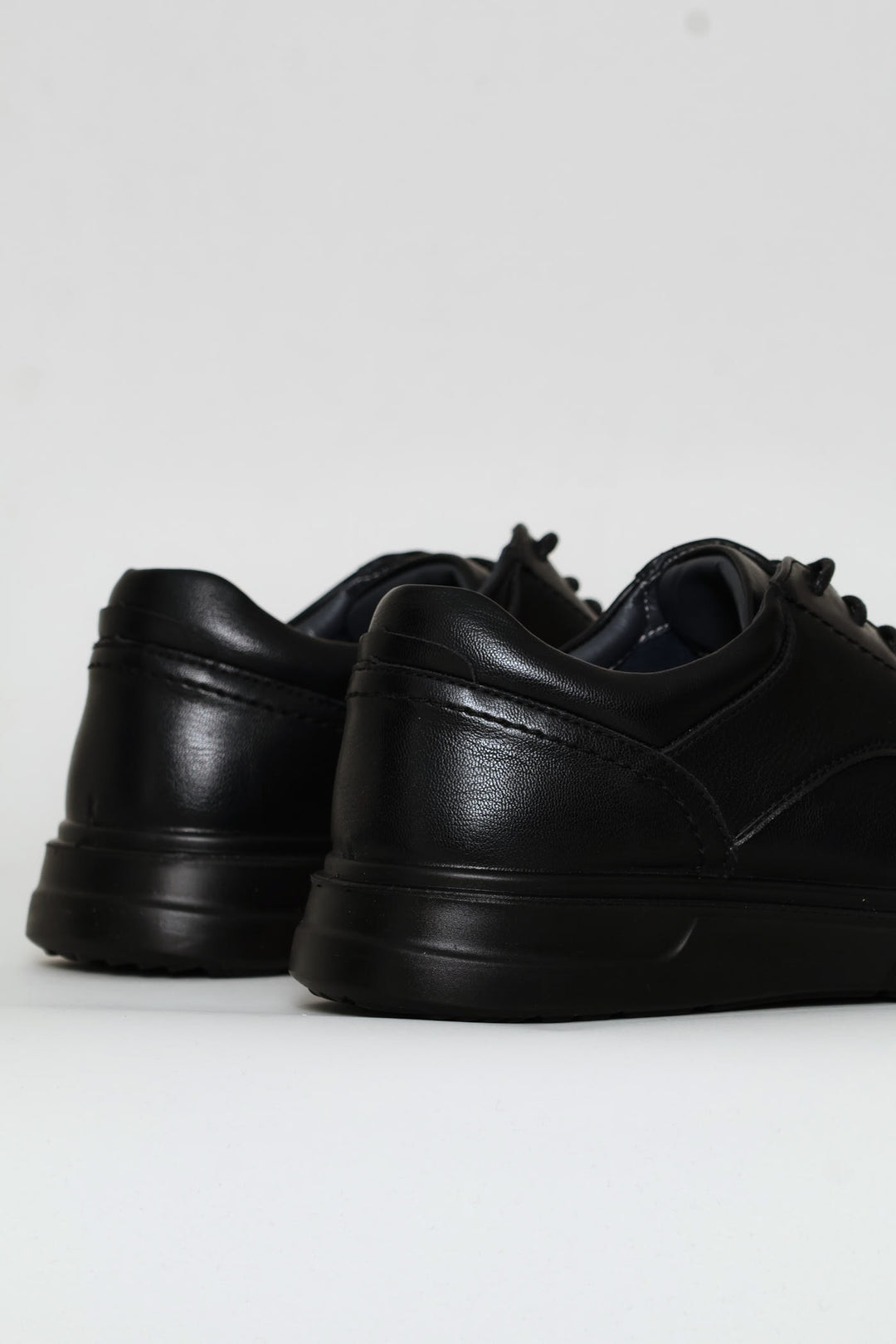 Comfit Smart Casual Lace Up Derby Shoe - Black