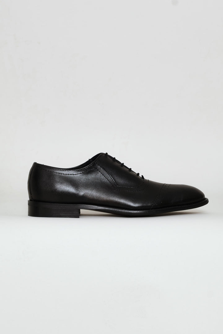 Punched Detail Oxford Lace Up Shoe - Black