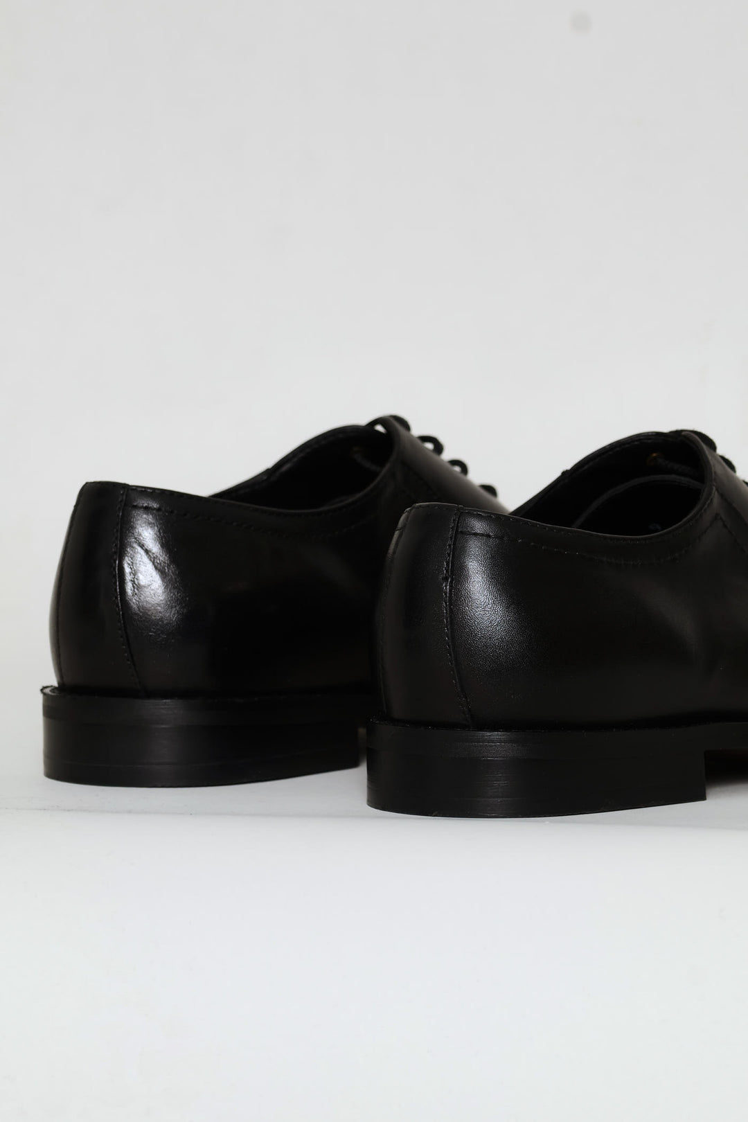 Punched Detail Oxford Lace Up Shoe - Black