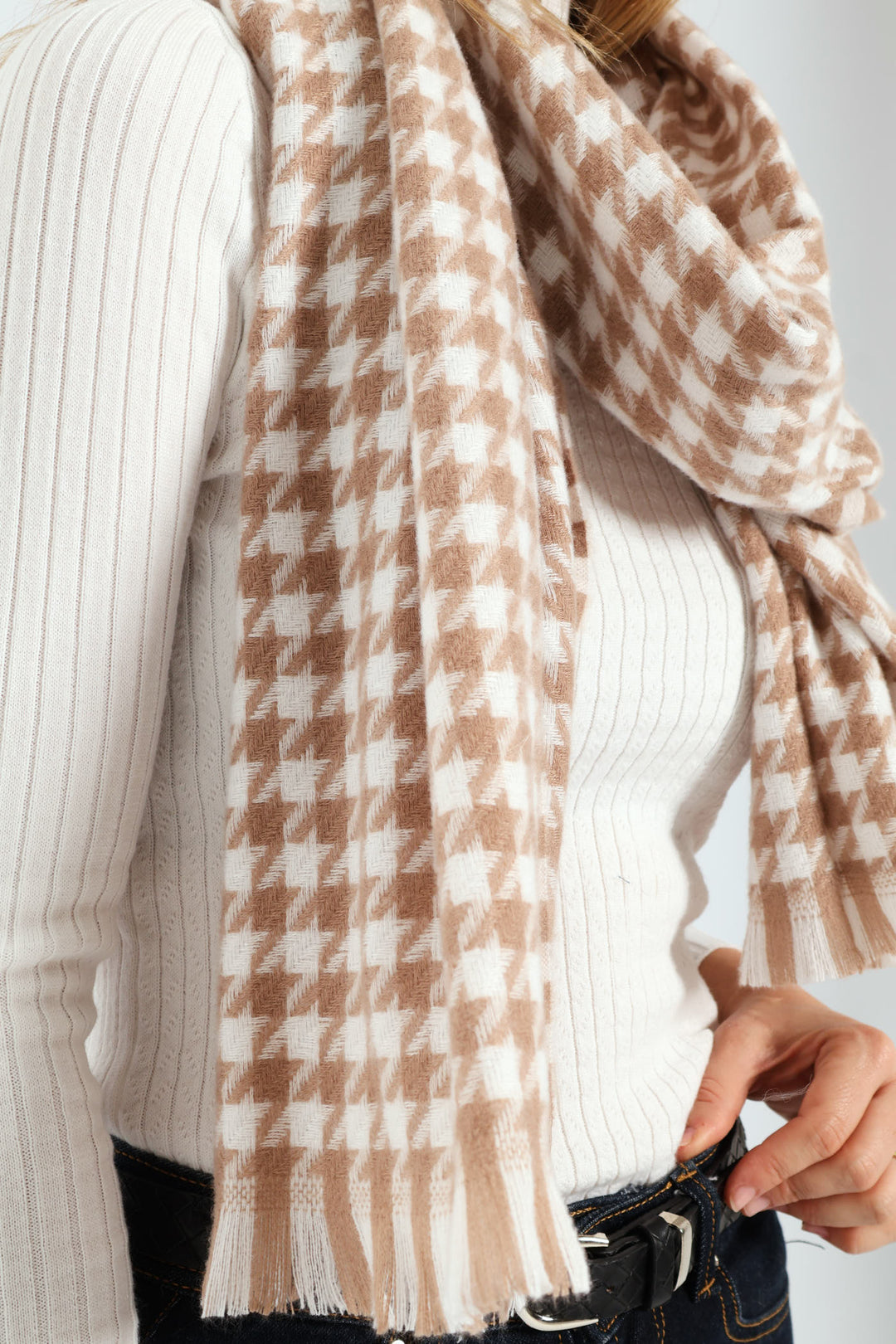 Tassel Houndstooth Scarf - Cream